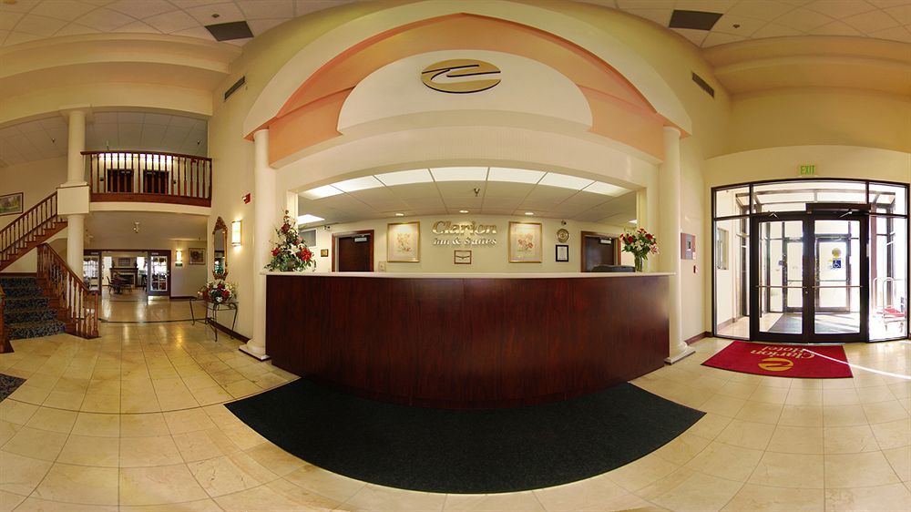 Clarion Inn & Suites Northwest Indianapolis Ngoại thất bức ảnh